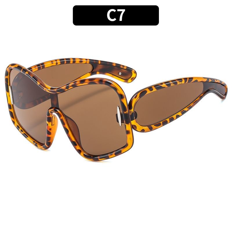 Women Fashion Creative Large Frame Sunglasses