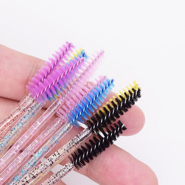 50Pcs Individual Disposable Mascara Applicator Comb Wand Lash Makeup Brushes Tools