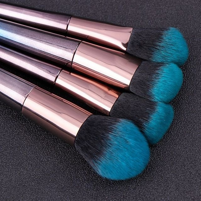 7Pcs Gradient Color Handle Makeup Brushes Set